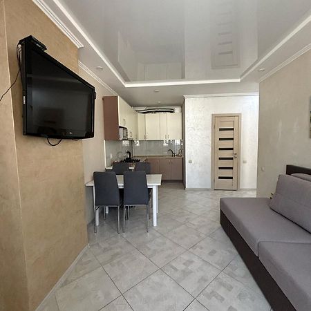 Apartment In Khmelnytsky Street Leopoli Esterno foto