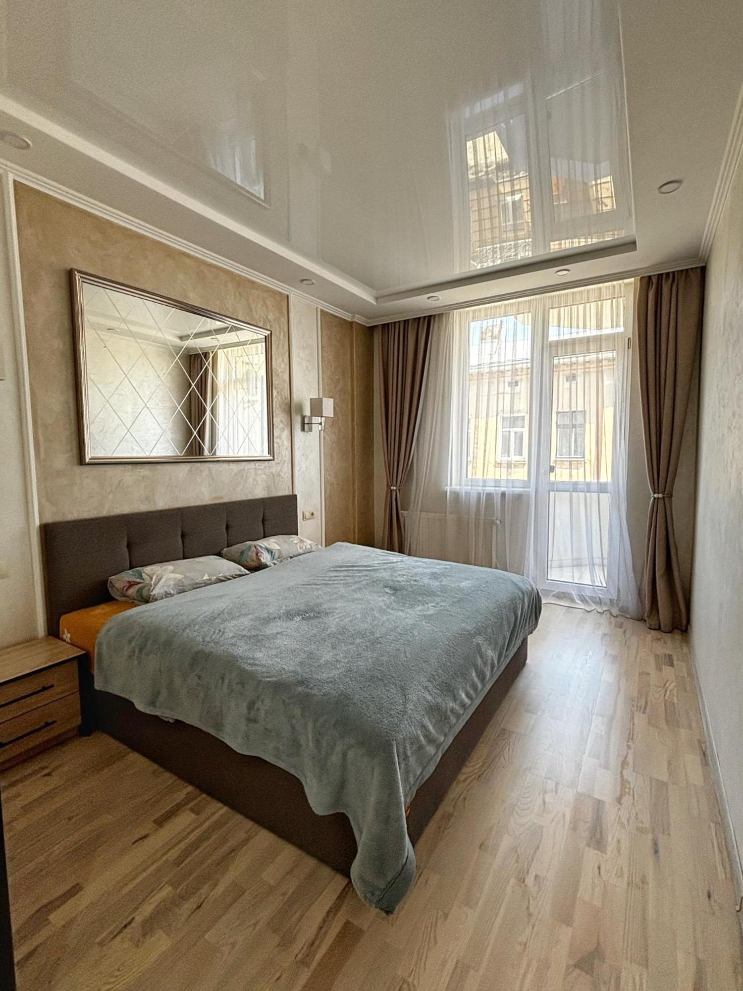 Apartment In Khmelnytsky Street Leopoli Esterno foto