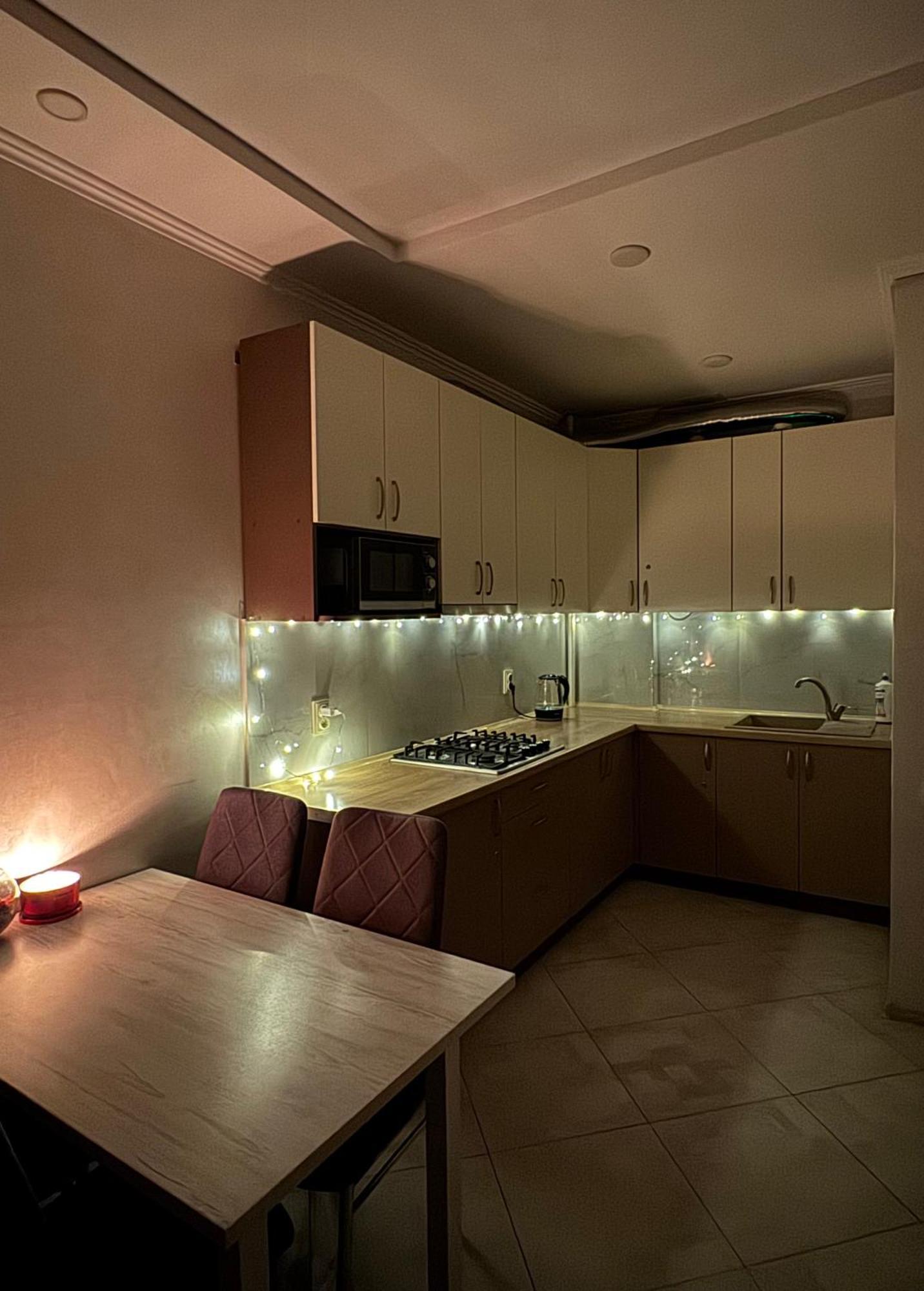 Apartment In Khmelnytsky Street Leopoli Esterno foto